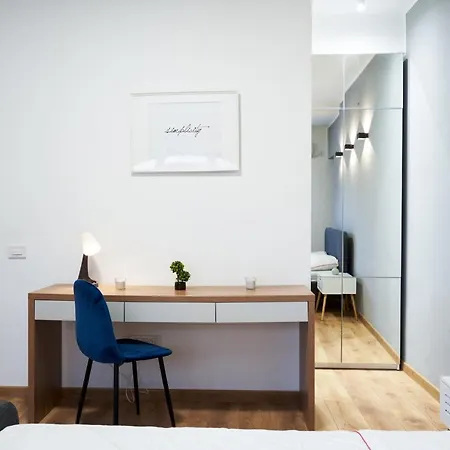 Minimalist Design Apartament In Magheru Bucharest Exterior photo